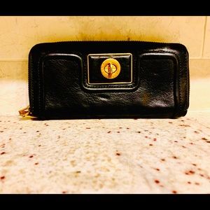 Marc Jacobs Black Leather & Gold Hardware Wallet